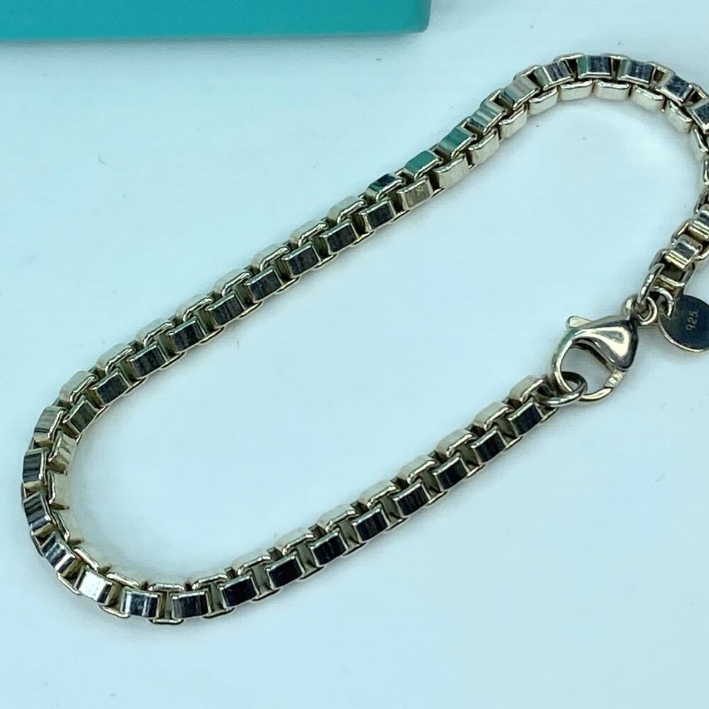Tiffany & Co. Sterling Silver Venetian Box Chain Link Bracelet - Pouch JR704 - Picture 2 of 8